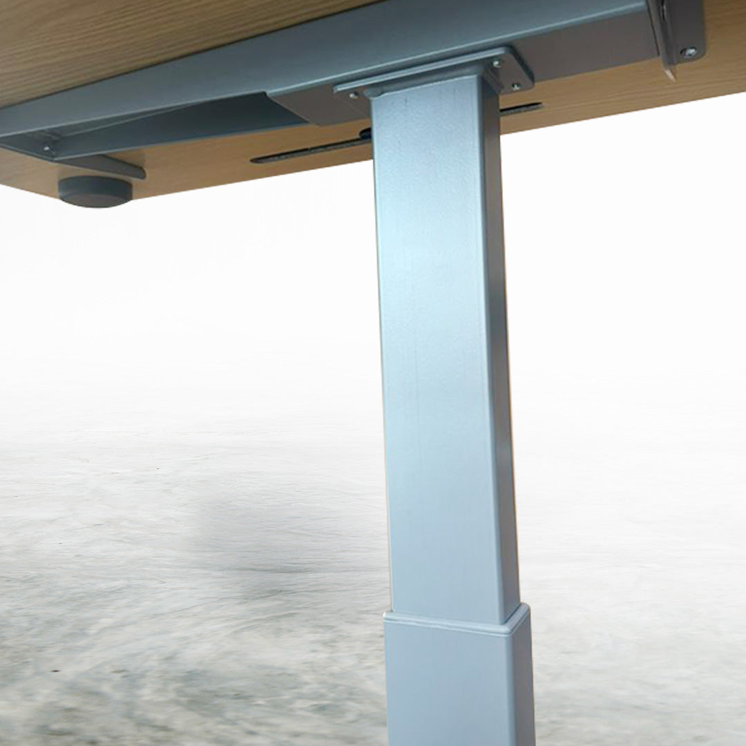 ATJ - Adjustable Height Table with Hydraulic Gear