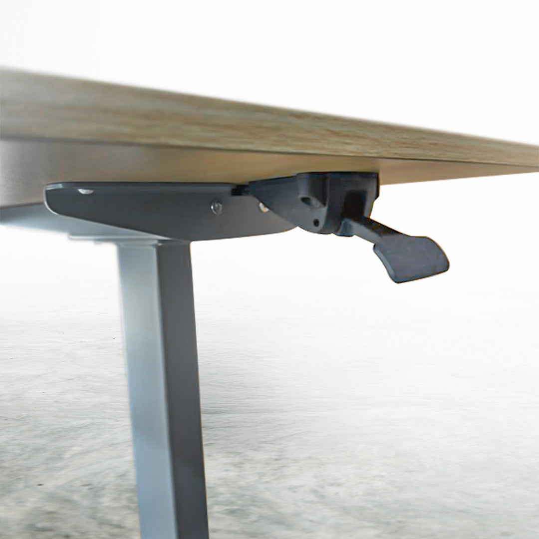 ATJ - Adjustable Height Table with Hydraulic Gear